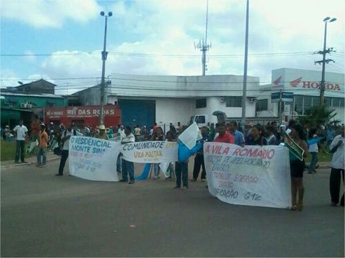 Manifestantes protestam no MA 3