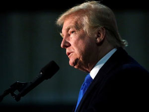 Aprovação de Trump atinge nova mínima por alta dos combustíveis e guerra, mostra pesquisa Reuters/Ipsos