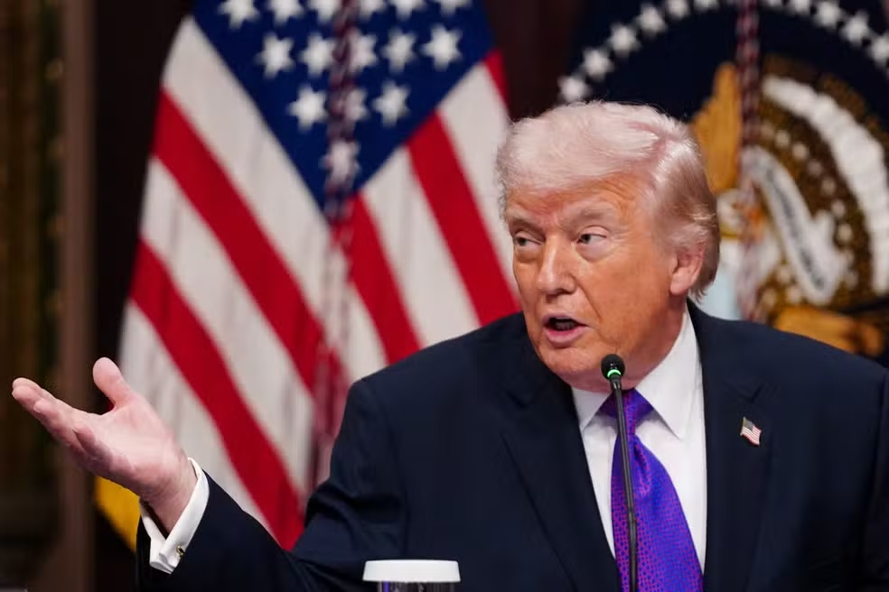 Royal Rural: Trump eleva o tom contra o Irã e petróleo reduz queda