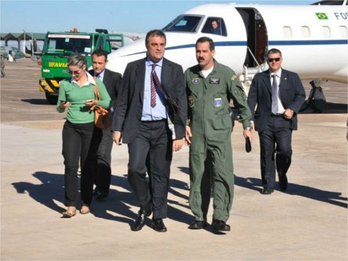 Ministro chega a Campo Grande - G1