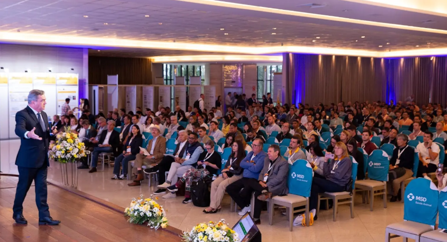 Micotoxinas e Inteligência Artificial: novas análises são apresentadas durante Congresso APA de Produção e Comercialização de Ovos