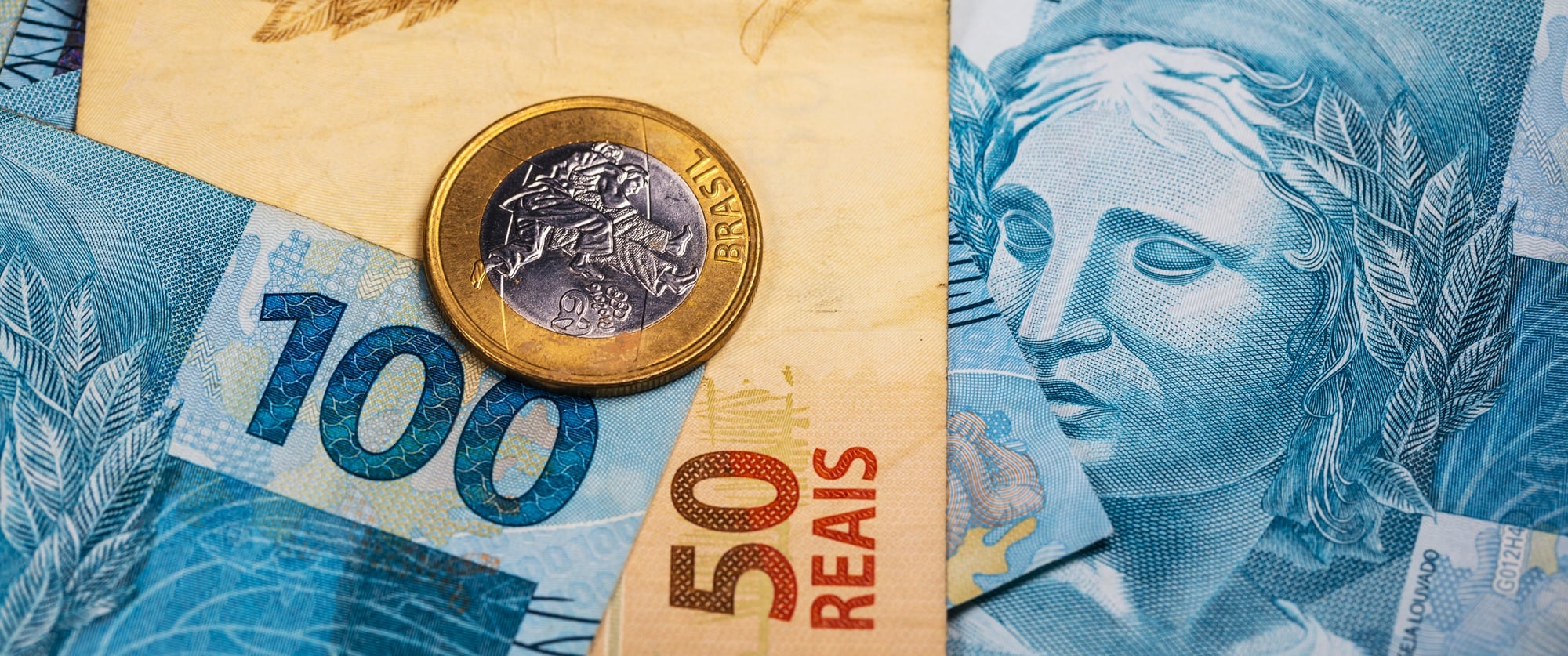 Arrecadação federal soma R$226,8 bi em novembro, interrompe desaceleração e bate recorde no mês