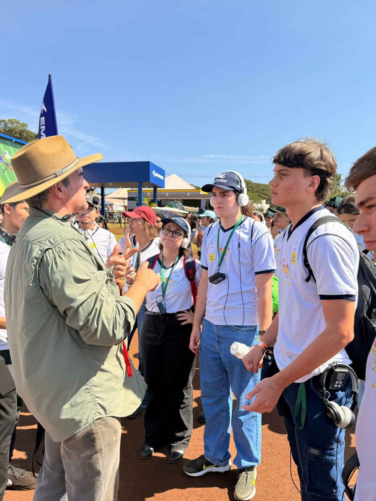 Balanço da De Olho No Material Escolar na Agrishow 2026 destaca visitas de escolas, manhã com teatro e traz novo desafio de aprendizado