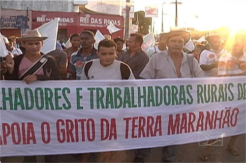Manifestantes protestam no MA 2