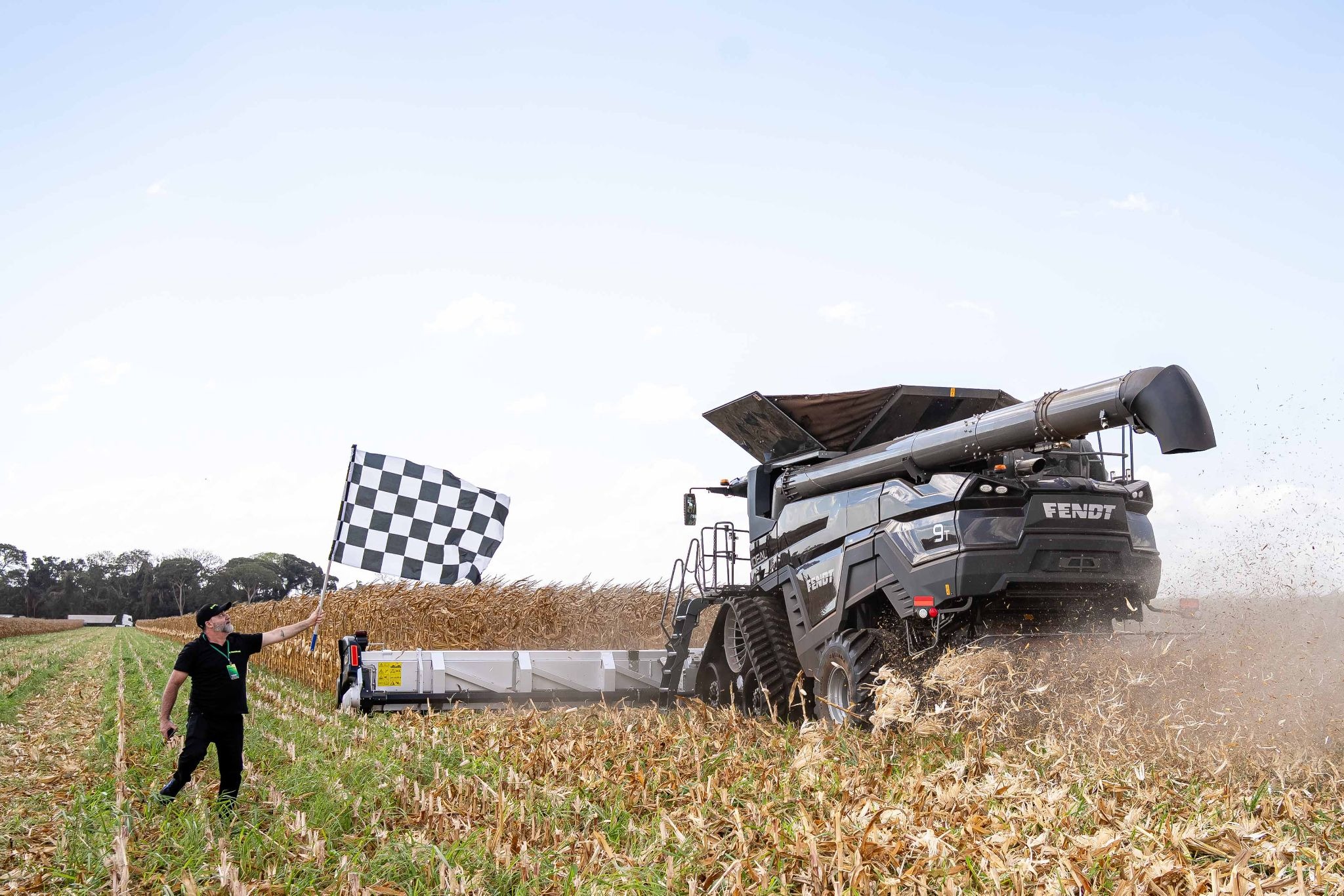 Fendt IDEAL bate recorde e cria novo patamar ao colher 2.599 toneladas de milho em 24 horas com uma única colheitadeira