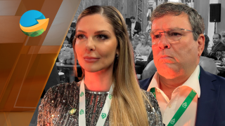 Aryane Garcia - organizadora do Agrotalk Meeting e presidente da AGX Estratégias e Paulo Junqueira - organizador do Agrotalk Meeting e presidente do Sindicato Rural de Ribeirão Preto