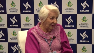 Odette Liberal - Pesquisadora Aposentada Embrapa / Primeira Presidente da Abrates