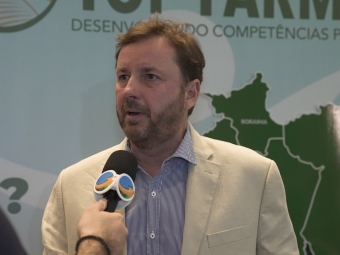 fava neves