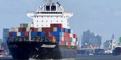 Déficit comercial dos EUA em outubro é o menor desde 2009, com queda nas importações