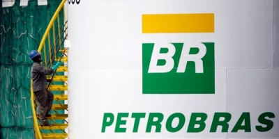 Refinarias da Petrobras devem operar a 98,5% da capacidade em abril, diz CEO