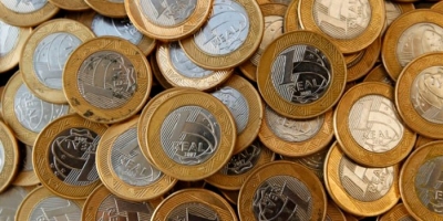 Brasil tem fluxo cambial positivo de US$5,429 bi em fevereiro, diz BC