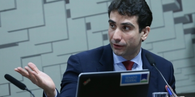 Lula disse a Vorcaro que tratamento do Banco Master no BC seria técnico, afirma Galípolo