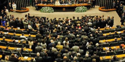 Congresso aprova Orçamento de 2026 com R$61 bi de emendas e superávit de R$34,5 bi