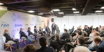 Biodiesel avança no debate da transição energética e ganha força como motor da industrialização do agro na Fenagra 2026
