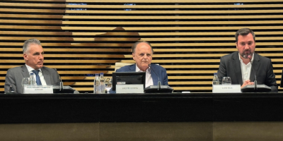 Na Fiesp, Mapa debate medidas em andamento para minimizar tarifaço