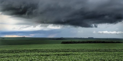 Primavera deve ter chuva acima da média e temporais frequentes no Sul do Brasil
