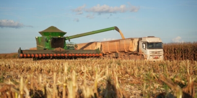 Inmet: Tempo seco amplia a janela para operações de colheita em grande parte do Brasil