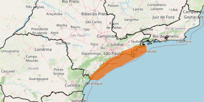 Litoral de São Paulo tem alerta de perigo para acumulado de chuva