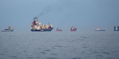 Chefe das Forças Armadas francesas realizou videochamada com 35 países sobre Estreito de Ormuz