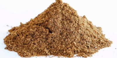 Exportação de farinha de vísceras de aves amplia presença do Brasil no mercado chinês