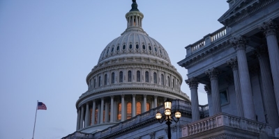 Câmara dos EUA votará acordo para encerrar a mais longa paralisação do governo
