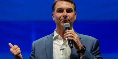 Jovem Pan: Não tem eleição ganha, a esquerda está se mobilizando, diz Flávio Bolsonaro
