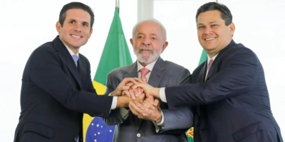 Lula convida Motta e Alcolumbre para assinatura da MP do tarifaço
