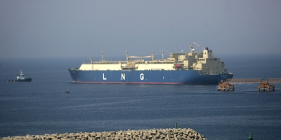 Portos bálticos da Rússia suspendem carregamento de petróleo após ataque ucraniano, dizem fontes