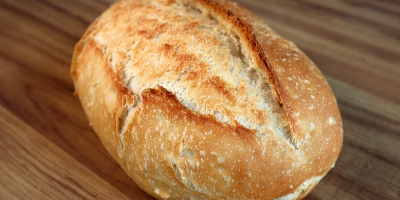 Pão francês deve ficar mais caro com disparada no preço do trigo