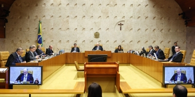 CNN:  Dino pede vista, Fachin encerra sessão e placar está em 4 a 3 contra unir casos de Moraes e Mendonça