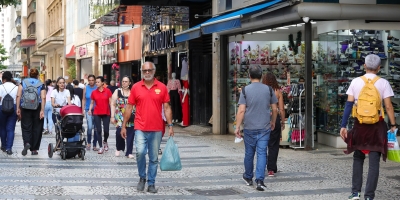 Setor de serviços cresce +1,2% em abril