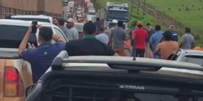 Caminhões com soja acumulam-se em Miritituba, retardando exportação da safra recorde