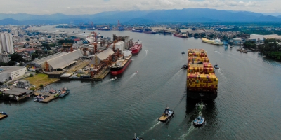 Porto de Santos tem o melhor agosto em movimentação de contêineres