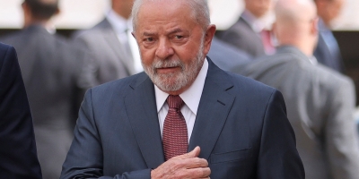 Lula convoca ministros ao Alvorada para discutir reação a tarifas de Trump
