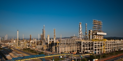 Petrobras fecha outubro com nível elevado de utilização das refinarias, de 98%, diz diretor