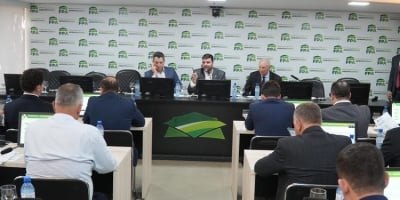 Morosidade na análise de moléculas leva Comissão de Agricultura a cobrar posicionamento do Mapa