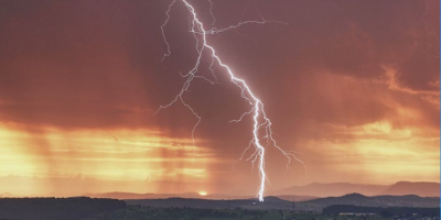 Frente fria intensa pode provocar tempestades severas no Centro-Sul do Brasil a partir de domingo (16)
