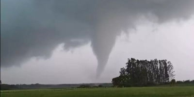 Tornado provoca destruição e deixa feridos no noroeste do Rio Grande do Sul
