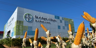 Com novas soluções de proteção de cultivos, Bayer marca presença no Show Rural Coopavel 2026