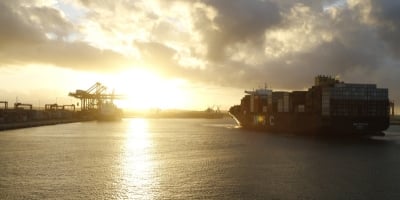 Portos públicos do Nordeste crescem 17% em novembro com destaque para transporte de contêineres