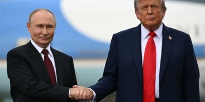 Rússia acusa EUA de ‘pirataria’ e ‘banditismo’ por bloqueio à Venezuela