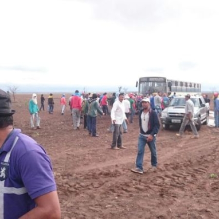 Invasão da fazenda Cedro - Marabá - PA