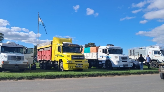 Greve de caminhoneiros na Argentina (1)