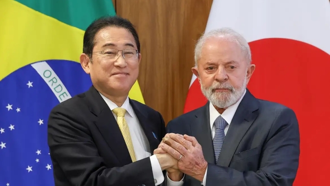 Brasil e Japão assinam acordos em agricultura e segurança cibernética