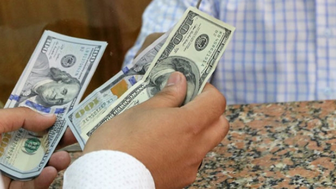 Dólar recua ante real pelo segundo pregão seguido; investidores aguardam Fed e dados dos EUA