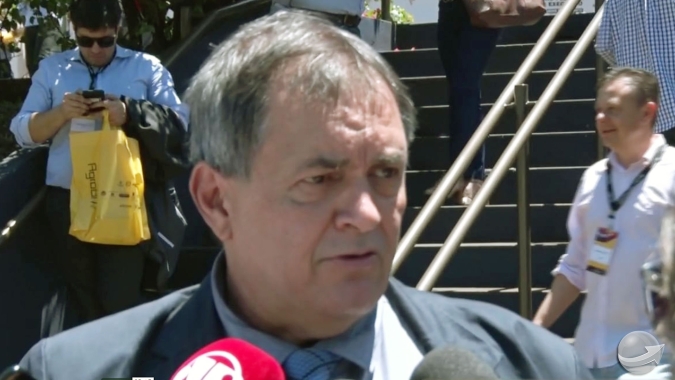Satélite brasileiro vai conectar as máquinas do centro-oeste já no ano que vem, informa o Secretario de Tecnologia