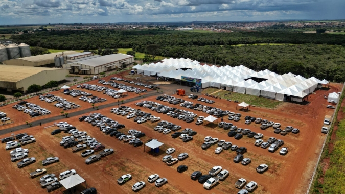 Femagri 2024: Fazendinha apresenta soluções aos cafeicultores como o “Burrinho mecânico”