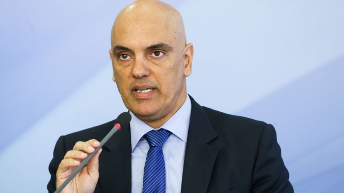 Moraes acata pedido do governo e retira obstáculo da Lei de Responsabilidade Fiscal para gastos com pandemia