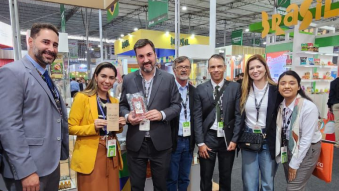 Brasil conquista prêmio de Melhor Estande Internacional na Expoalimentaria - Peru 2025