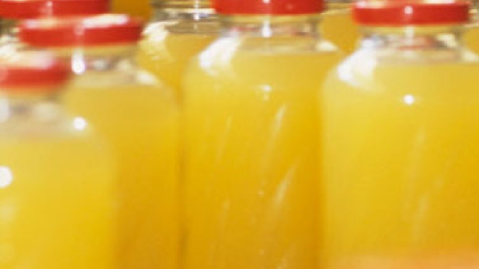 Suco/Secex: exportações em dezembro caem 44,36% em volume e 40,1% em receita